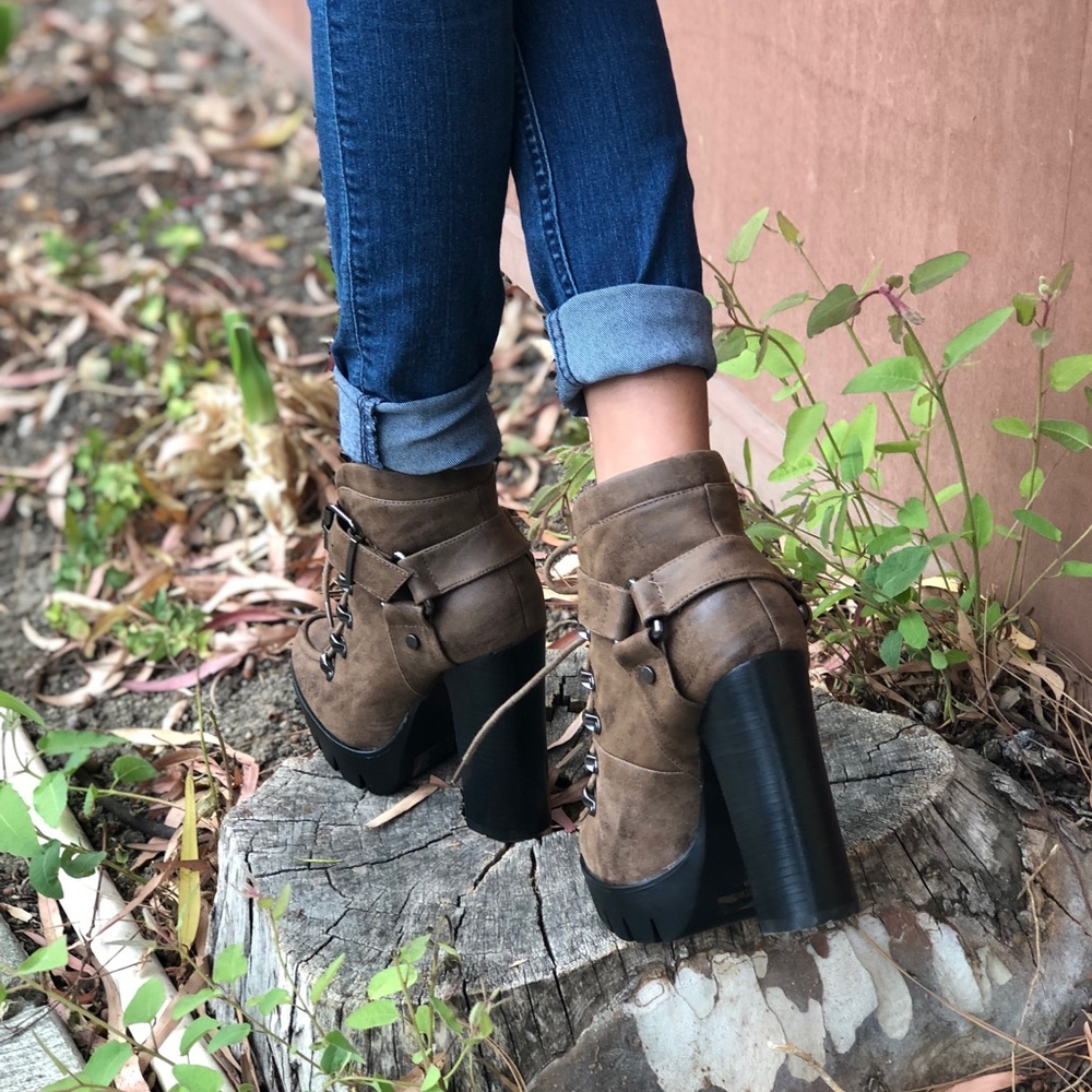 LAST1♥️ Brown High Heel Lace Up Platform Boots - Picture 6 of 8